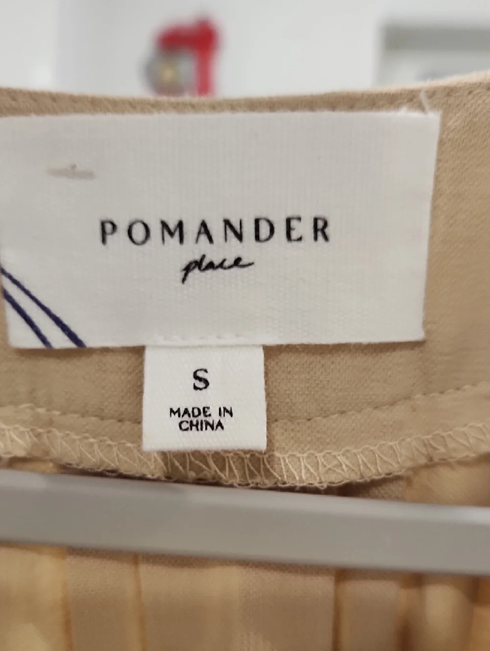 POMANDER place Tan V-Neck Short Sleeve Mini Dress - Picture 7 of 11